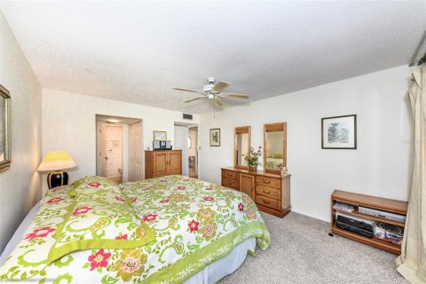 Condo in Punta Gorda, Florida, 2 bedrooms  № 1350913 - photo 16