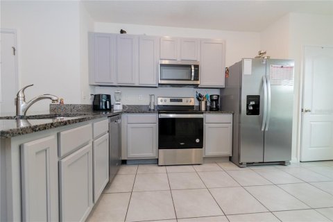 Touwnhouse à vendre à Orlando, Floride: 3 chambres, 154.87 m2 № 1351023 - photo 6