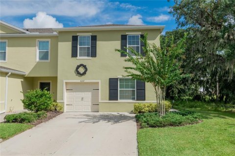 Townhouse in Orlando, Florida 3 bedrooms, 154.87 sq.m. № 1351023 - photo 1