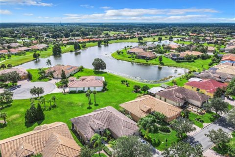 Villa ou maison à vendre à Kissimmee, Floride: 3 chambres, 239.69 m2 № 1318457 - photo 5