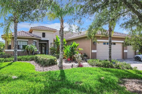 Villa ou maison à vendre à Kissimmee, Floride: 3 chambres, 239.69 m2 № 1318457 - photo 1