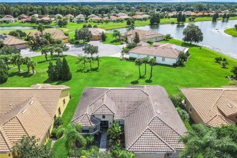 Villa ou maison à vendre à Kissimmee, Floride: 3 chambres, 239.69 m2 № 1318457 - photo 7