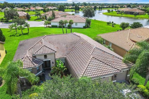 Villa ou maison à vendre à Kissimmee, Floride: 3 chambres, 239.69 m2 № 1318457 - photo 8