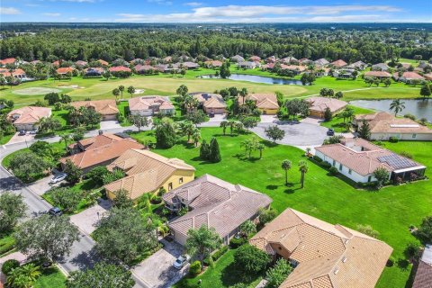 Villa ou maison à vendre à Kissimmee, Floride: 3 chambres, 239.69 m2 № 1318457 - photo 3