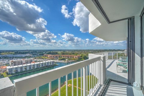 Condo in North Palm Beach, Florida, 3 bedrooms  № 990453 - photo 9