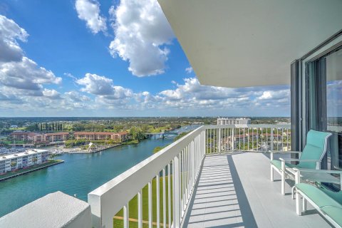 Condo in North Palm Beach, Florida, 3 bedrooms  № 990453 - photo 8