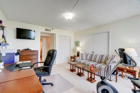 Condo in North Palm Beach, Florida, 3 bedrooms  № 990453 - photo 2