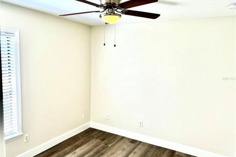 Apartamento en alquiler en Clermont, Florida, 3 dormitorios, 131.09 m2 № 1341119 - foto 8