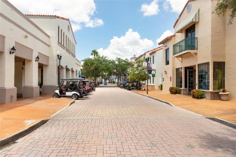 Villa ou maison à vendre à Kissimmee, Floride: 2 chambres, 132.2 m2 № 1327315 - photo 25