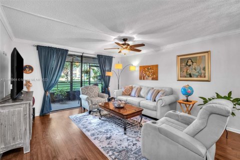 Condominio en venta en Pembroke Pines, Florida, 2 dormitorios, 94.85 m2 № 853853 - foto 12