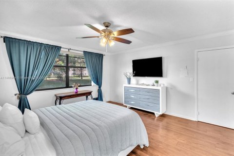 Condominio en venta en Pembroke Pines, Florida, 2 dormitorios, 94.85 m2 № 853853 - foto 21