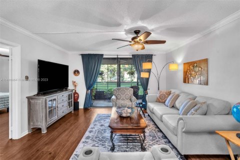 Condominio en venta en Pembroke Pines, Florida, 2 dormitorios, 94.85 m2 № 853853 - foto 14