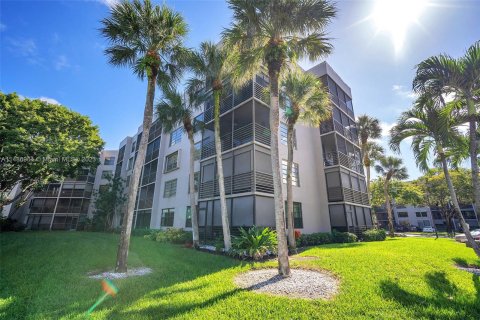 Condominio en venta en Pembroke Pines, Florida, 2 dormitorios, 94.85 m2 № 853853 - foto 27