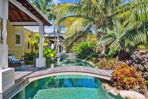 Villa ou maison à vendre à Marathon, Floride: 5 chambres, 796.45 m2 № 927322 - photo 26