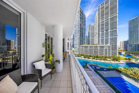 Copropriété à louer à Miami, Floride: 2 chambres, 121.05 m2 № 1119119 - photo 26