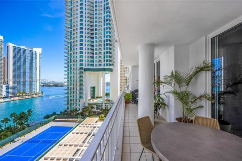 Copropriété à louer à Miami, Floride: 2 chambres, 121.05 m2 № 1119119 - photo 27