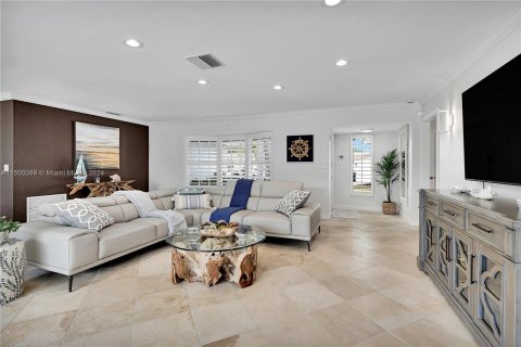 Casa en alquiler en Fort Lauderdale, Florida, 3 dormitorios, 141.68 m2 № 1119142 - foto 6