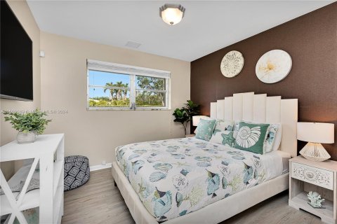 Villa ou maison à louer à Fort Lauderdale, Floride: 3 chambres, 141.68 m2 № 1119142 - photo 7