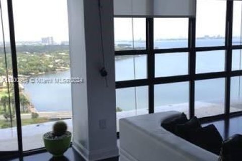 Copropriété à louer à Miami, Floride: 3 chambres, 155.52 m2 № 1119143 - photo 15