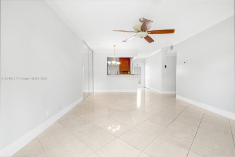 Copropriété à vendre à Lauderhill, Floride: 2 chambres, 80.82 m2 № 1320763 - photo 19