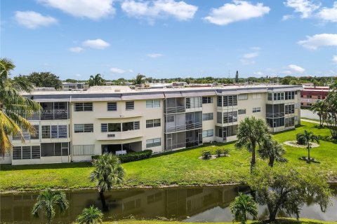 Copropriété à vendre à Lauderhill, Floride: 2 chambres, 80.82 m2 № 1320763 - photo 6