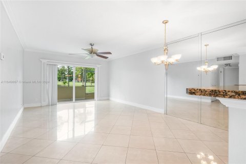 Copropriété à vendre à Lauderhill, Floride: 2 chambres, 80.82 m2 № 1320763 - photo 17