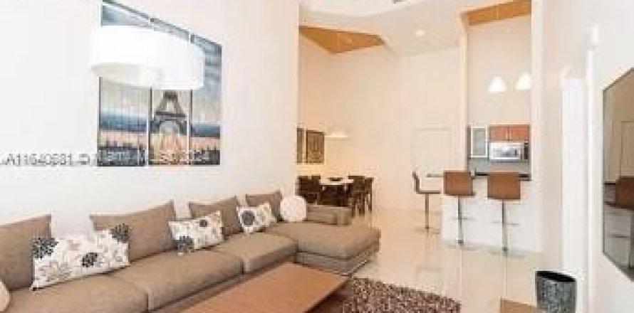 Condominio en Aventura, Florida, 2 dormitorios  № 1319114