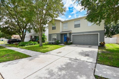 Villa ou maison à vendre à Odessa, Floride: 4 chambres, 235.79 m2 № 1358434 - photo 2