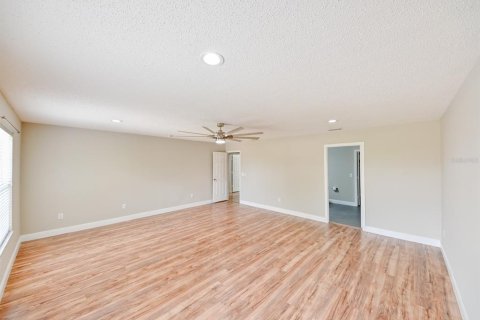 Casa en venta en Odessa, Florida, 4 dormitorios, 235.79 m2 № 1358434 - foto 17