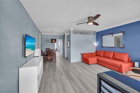 Copropriété à vendre à Hallandale Beach, Floride: 1 chambre, 58.06 m2 № 1236099 - photo 7