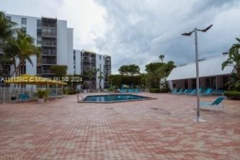 Copropriété à vendre à Aventura, Floride: 2 chambres, 92.34 m2 № 1236142 - photo 13