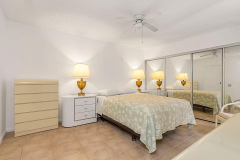 Condo in Jupiter, Florida, 1 bedroom  № 1151414 - photo 16