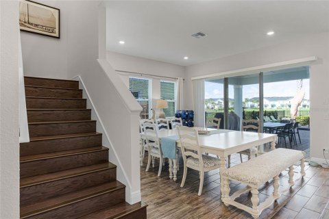 Villa ou maison à vendre à Kissimmee, Floride: 5 chambres, 332.4 m2 № 1275690 - photo 6