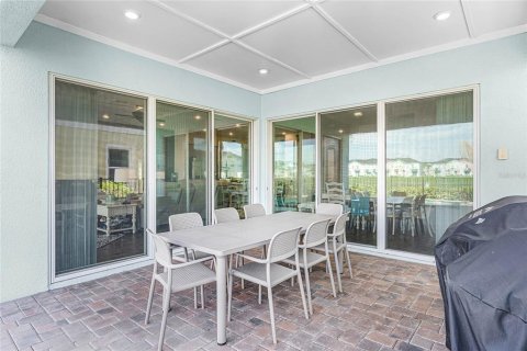 Villa ou maison à vendre à Kissimmee, Floride: 5 chambres, 332.4 m2 № 1275690 - photo 30