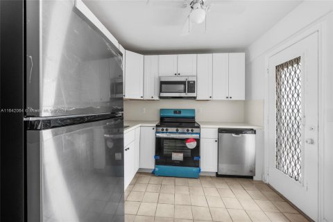 Copropriété à vendre à Dania Beach, Floride: 1 chambre, 74.32 m2 № 1326040 - photo 6