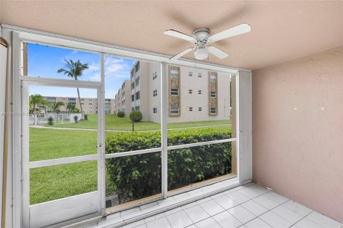 Condominio en venta en Dania Beach, Florida, 1 dormitorio, 74.32 m2 № 1326040 - foto 18