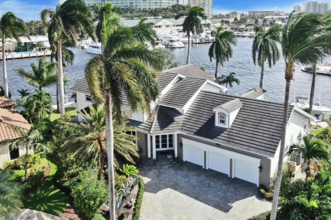 Villa ou maison à vendre à Pompano Beach, Floride: 5 chambres, 474.27 m2 № 775911 - photo 9