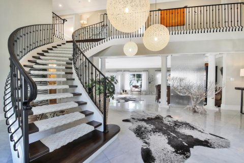 Villa ou maison à vendre à Pompano Beach, Floride: 5 chambres, 474.27 m2 № 775911 - photo 19
