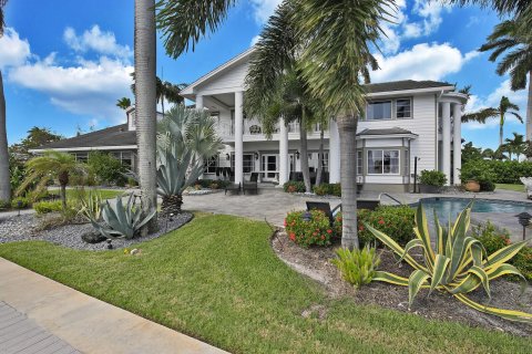 Casa en venta en Pompano Beach, Florida, 5 dormitorios, 474.27 m2 № 775911 - foto 11