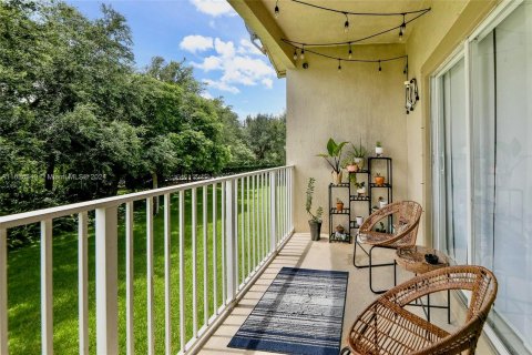 Copropriété à vendre à Miramar, Floride: 3 chambres, 131.64 m2 № 1306060 - photo 30