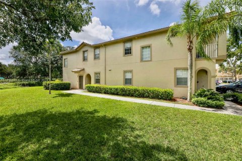 Copropriété à vendre à Miramar, Floride: 3 chambres, 131.64 m2 № 1306060 - photo 2