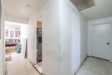 Casa en venta en Naples, Florida, 4 dormitorios, 129.69 m2 № 563121 - foto 26