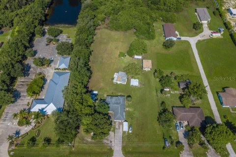 Villa ou maison à vendre à Naples, Floride: 4 chambres, 129.69 m2 № 563121 - photo 12