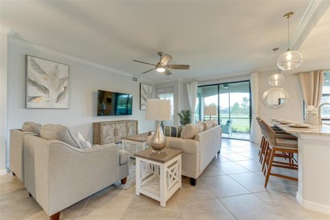 Condominio en alquiler en Lakewood Ranch, Florida, 3 dormitorios, 174.56 m2 № 222313 - foto 3