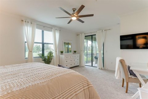 Condominio en alquiler en Lakewood Ranch, Florida, 3 dormitorios, 174.56 m2 № 222313 - foto 11