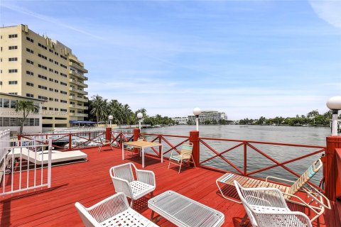 Copropriété à vendre à Miami Beach, Floride: 1 chambre, 46.45 m2 № 1270574 - photo 3