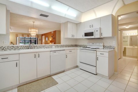 Condominio en venta en Boynton Beach, Florida, 2 dormitorios, 139.17 m2 № 674950 - foto 21