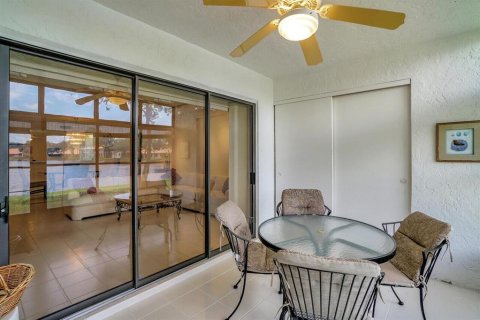 Condominio en venta en Boynton Beach, Florida, 2 dormitorios, 139.17 m2 № 674950 - foto 1
