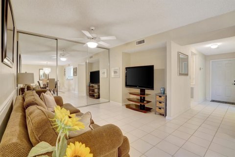 Copropriété à vendre à Boynton Beach, Floride: 2 chambres, 139.17 m2 № 674950 - photo 16