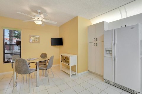 Condominio en venta en Boynton Beach, Florida, 2 dormitorios, 139.17 m2 № 674950 - foto 22